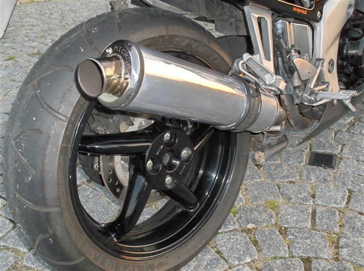 Honda VFR 750 (SOLGT okt 09) - Nogle kalder det larm.. Jeg kalder det musik! billede 6