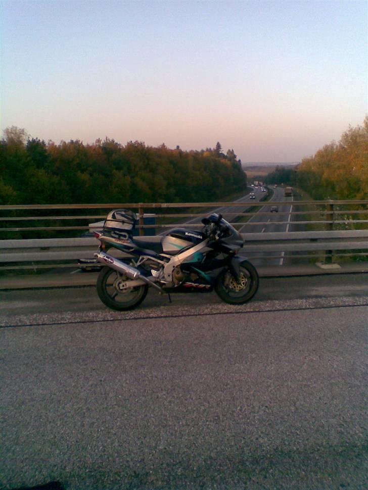 Kawasaki ZX9R - Totalskadet - Fyraftenstur en dejlig oktoberdag billede 11