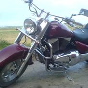 Suzuki vl 1500