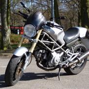 Ducati Monster 600