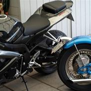 Suzuki gsxr750