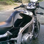 Suzuki GS 500 E