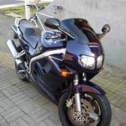 Honda VFR 750