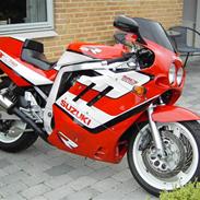 Suzuki GSX-R 750