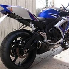 Suzuki GSX-R 750