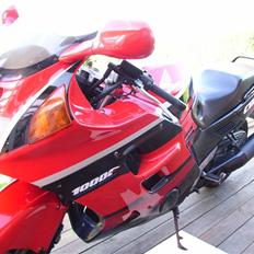 Honda CBR 1000F
