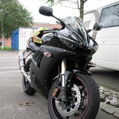 Yamaha R6