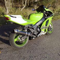 Kawasaki ZX7R Cup Edition -SOLGT-