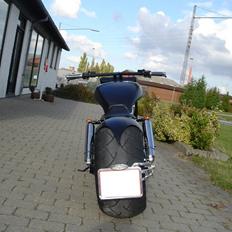 Suzuki VS 1400 intruder *SOLGT*