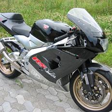 Aprilia RSV 1000