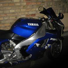 Yamaha YZF-R1 ( Solgt )