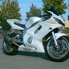 Yamaha YZF R6