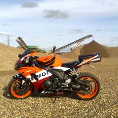 Honda CBR1000RR Fireblade