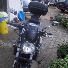 Suzuki sv 1000
