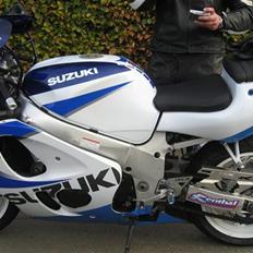 Suzuki GSXR *SOLGT*