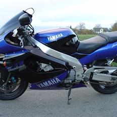 Yamaha YZF1000R ThunderAce