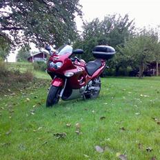 Suzuki GSX 750 F ---Solgt---