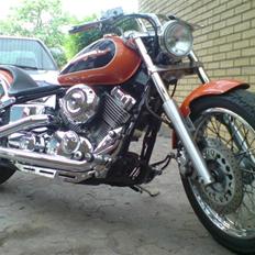 Yamaha xvs  650 dragstar
