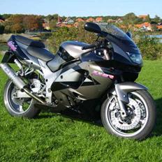 Kawasaki zx9r (solgt)