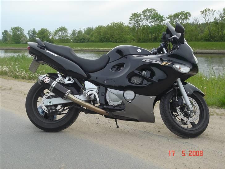 Suzuki gsx750F DØD - hævet 3,5 cm bagtil billede 1