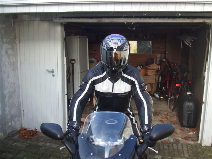 Suzuki GSX 600 F  SOLGT billede 6