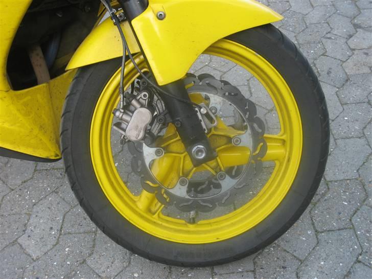 Honda vfr 750F RC 24 billede 2