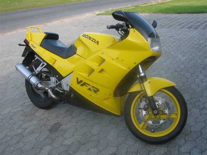 Honda vfr 750F RC 24 billede 3