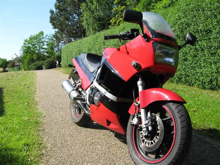 Kawasaki GPZ 600 R *SOLGT* - På Stien i Solskin d.3/6...de 4 efterfølgende billeder er fra samme Session :) billede 1