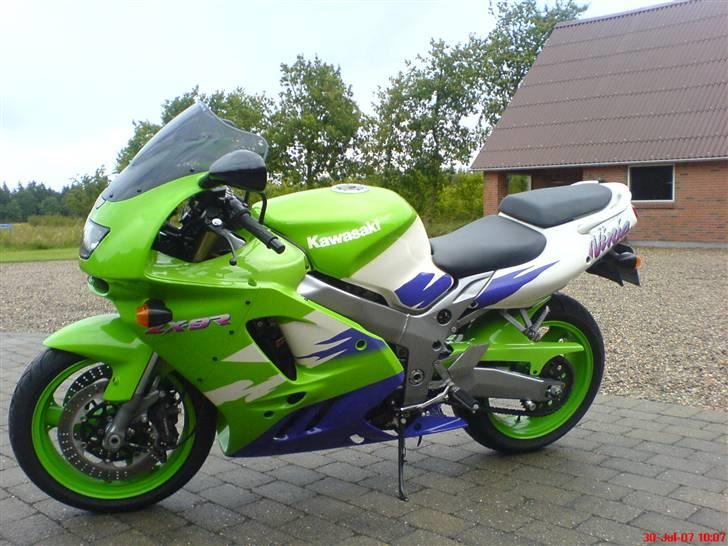 Kawasaki ZX9R B4 billede 2