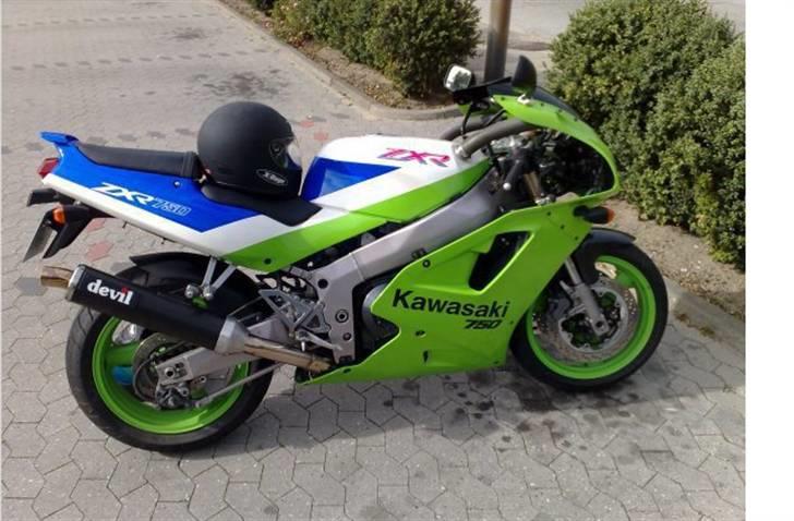 Kawasaki  (solgt) ZXR 750 Ninja billede 1