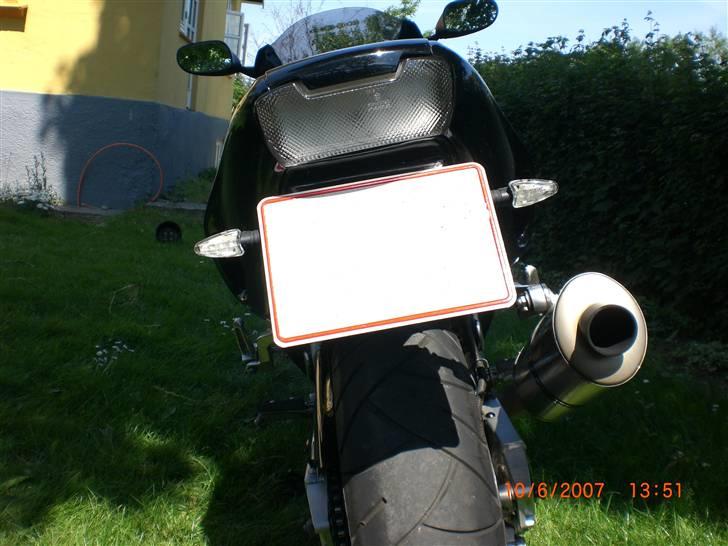 Yamaha Thunderace 1000 (solgt) - Klar- diode baglygte passer godt til cyklen:-) billede 11