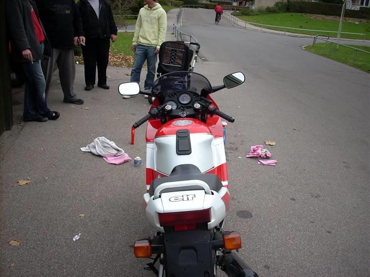 Honda CBR F 2 billede 6