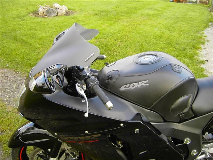 Honda cbr 1100xx blackbird billede 9
