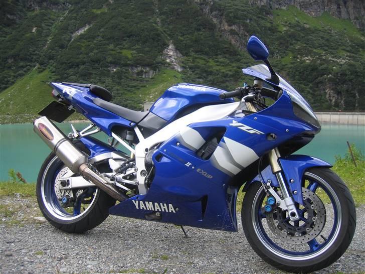 Yamaha YZF R1  - På tur i italien  billede 1