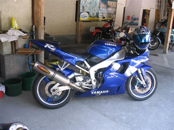 Yamaha YZF R1  billede 3