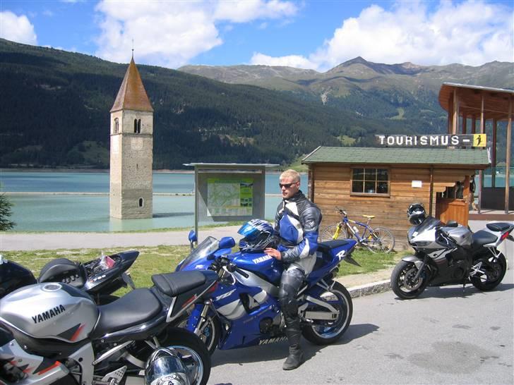 Yamaha YZF R1  billede 4