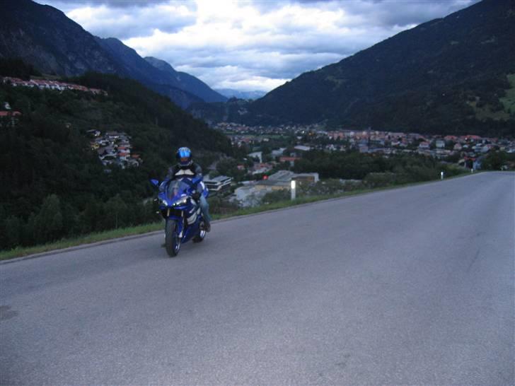 Yamaha YZF R1  billede 6