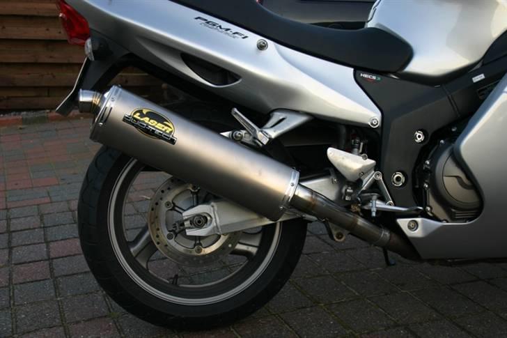 Honda cbr 1100 xx  blackbird billede 8