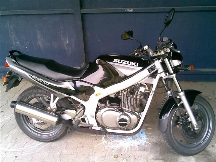 Suzuki GS 500 E billede 3