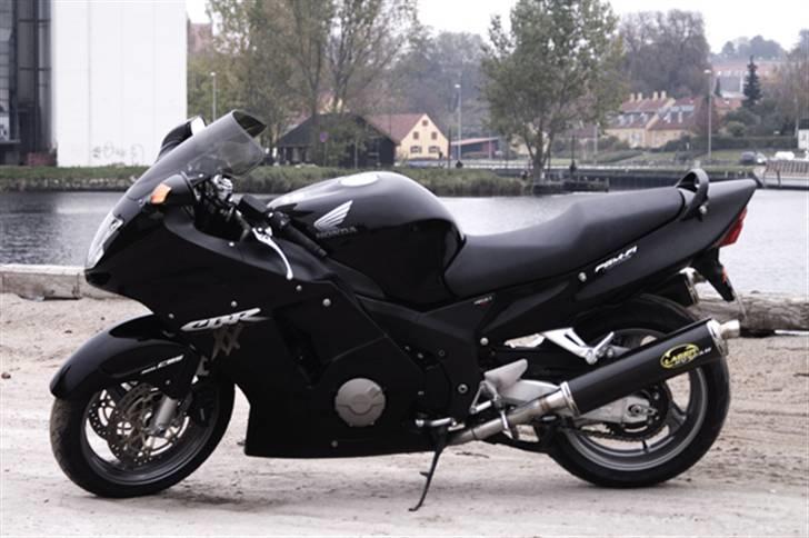 Honda CBR1100XXSuperBlackBird billede 3