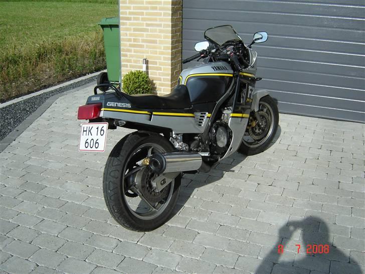 Yamaha FZ 750 til salg.. billede 1