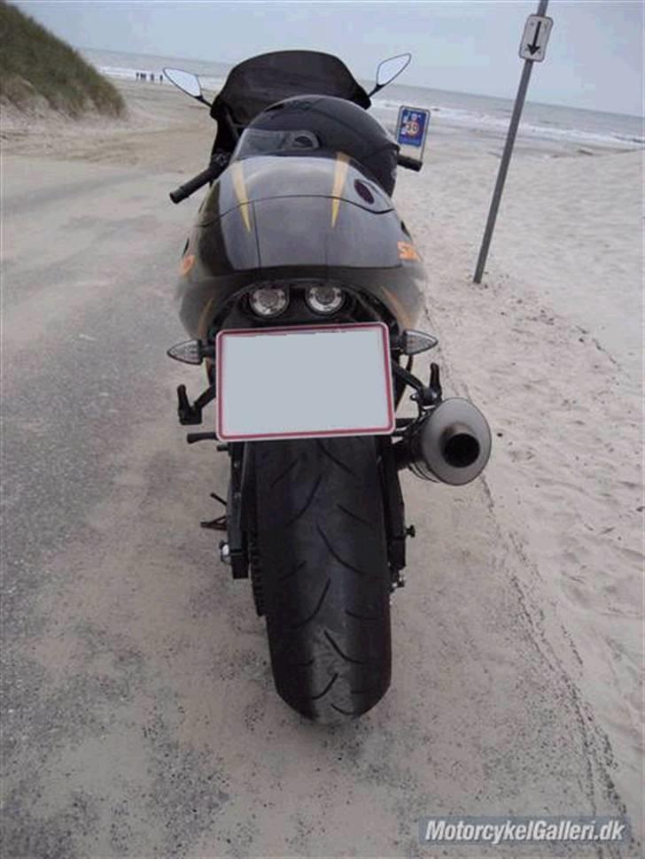 Suzuki GSX R 750 [SOLGT] billede 3