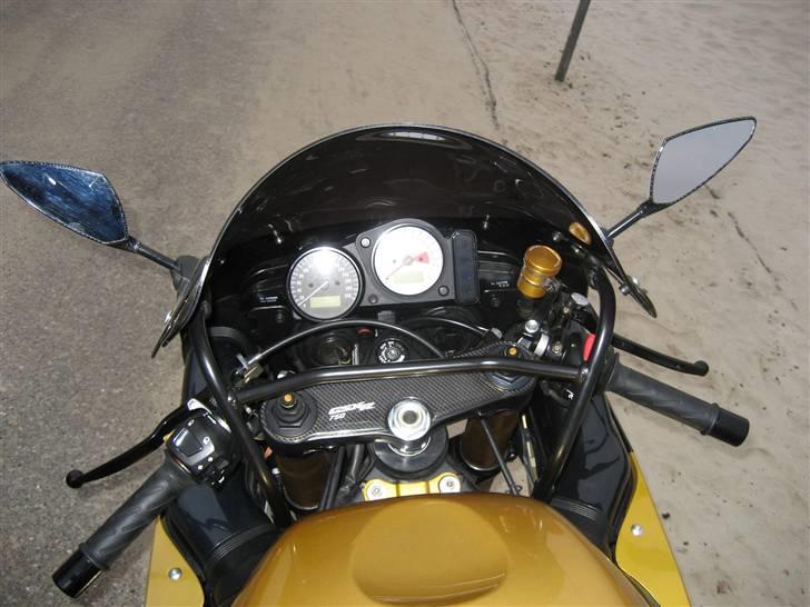 Suzuki GSX R 750 [SOLGT] billede 5