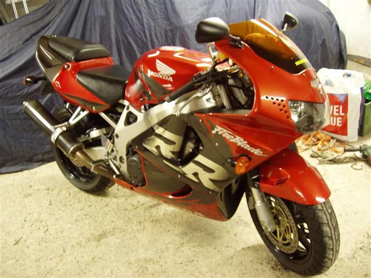Honda CBR 900 RR billede 5