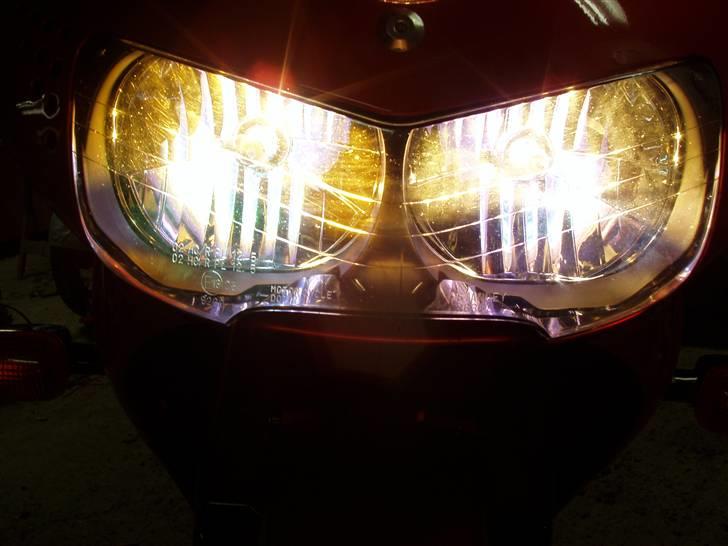 Honda CBR 900 RR billede 9