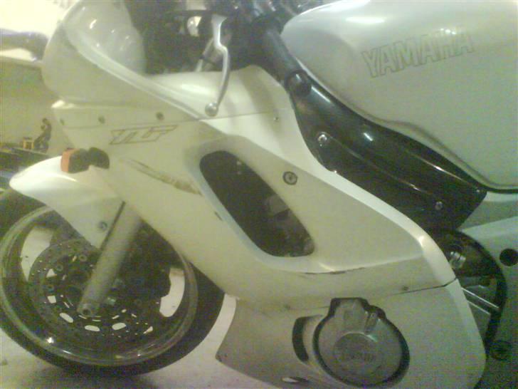 Yamaha YZF R6 billede 8