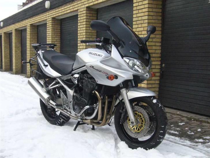 Suzuki GSF1200SK4 billede 1