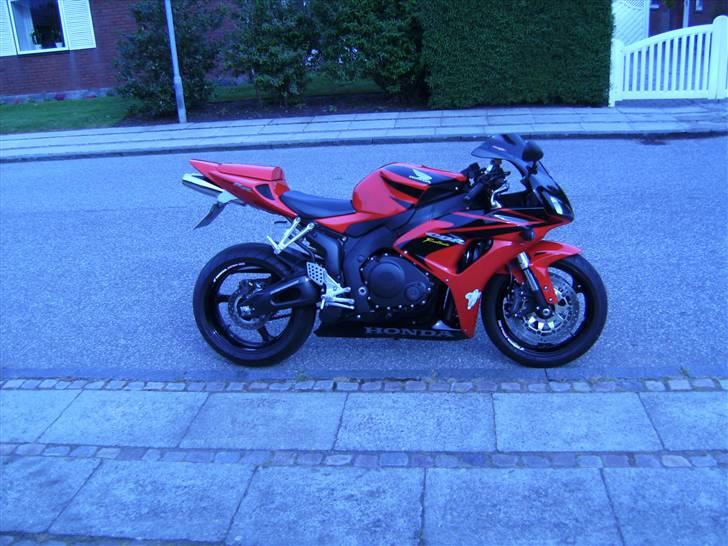Honda CBR 1000RR Fireblade billede 9
