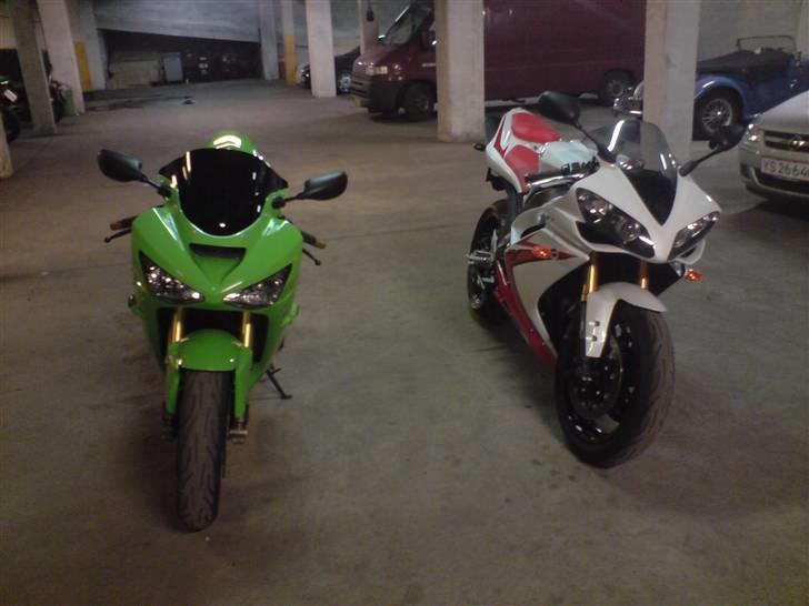 Kawasaki ZX6R 636 NINJA  - Den nye indkøbte YZF R1 "Den er for lækker" billede 16