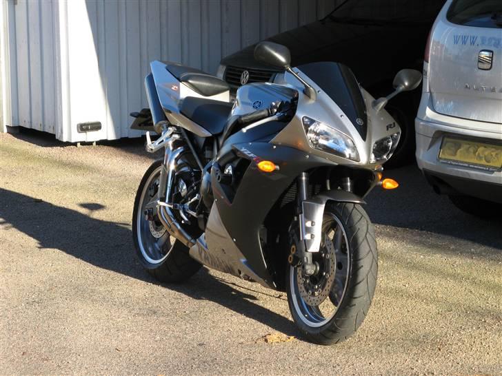 Yamaha YZF R1 (SOLGT) - Med Wolf (Ixil) Underseat Exhaust System. billede 5